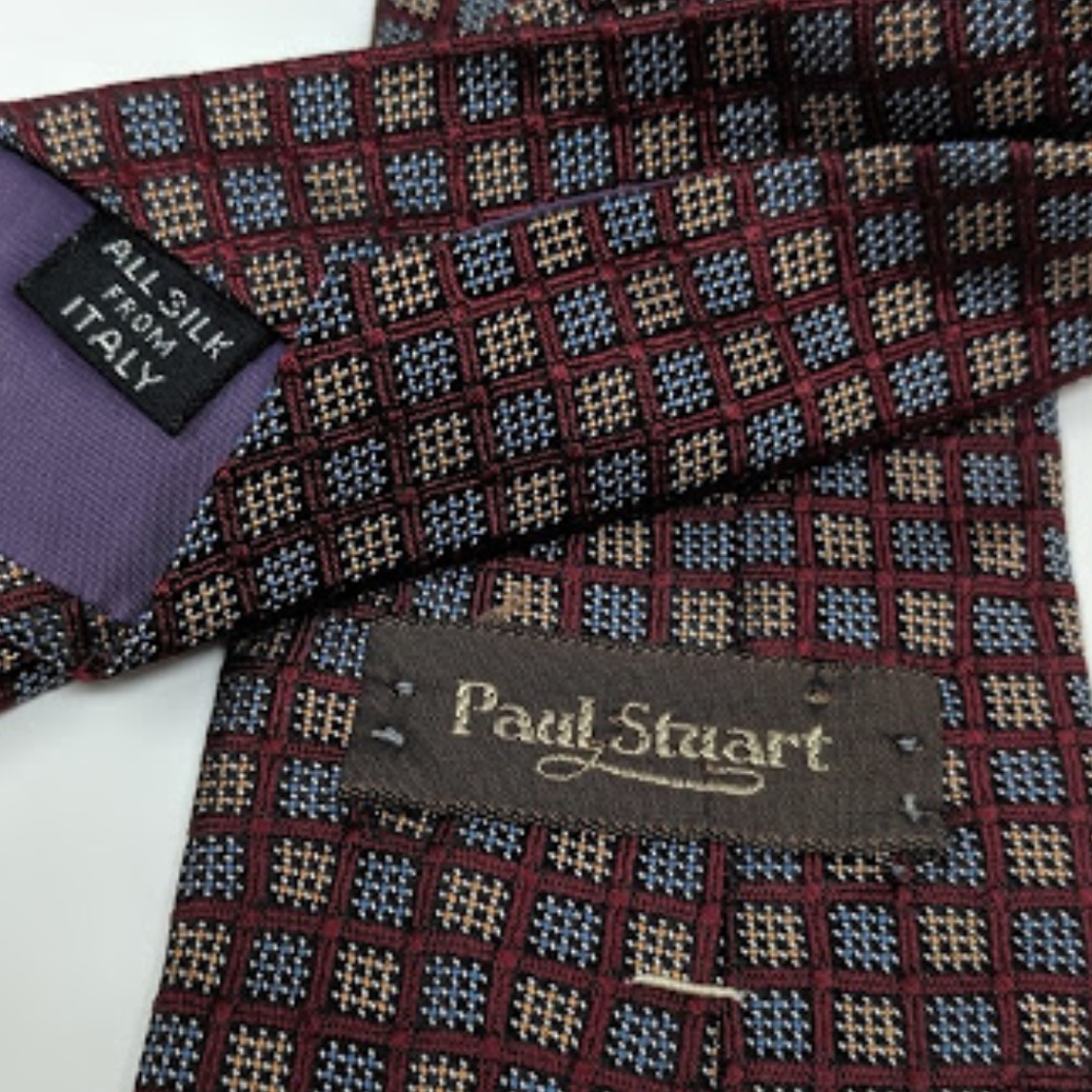 Paul Stuart silk tie made in Italy